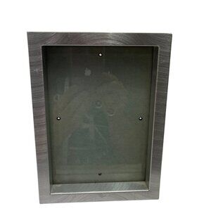 Brushed Silver Metal Picture Frame for 4x6 inches picture W/ Velvet Backing 109b